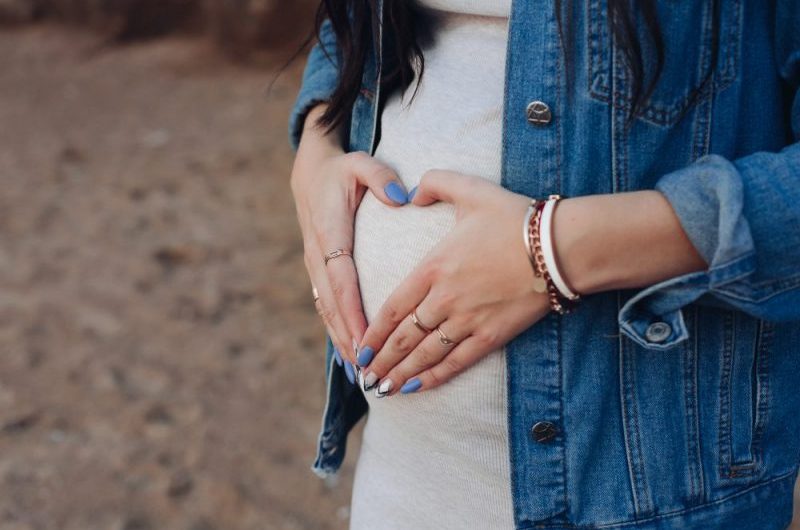 Czy można malować paznokcie w ciąży?