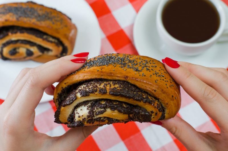 Mak w ciąży – czy można go jeść? Czy to zdrowe dla dziecka?