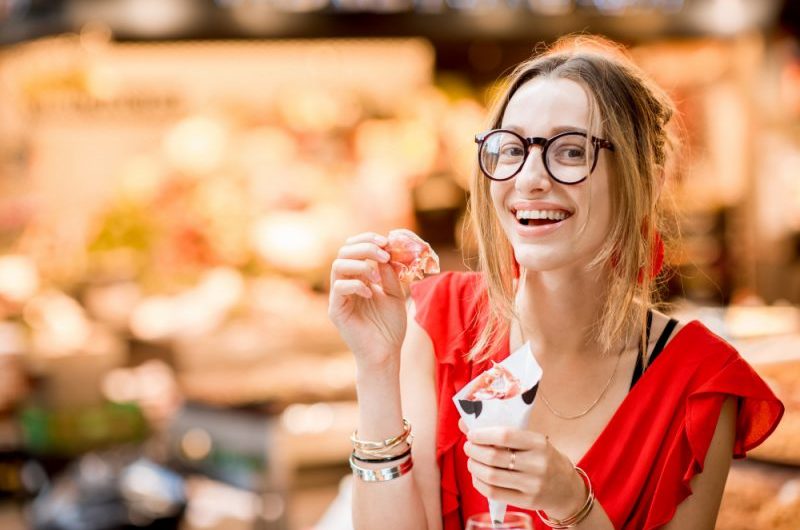 Szynka parmeńska w ciąży – czy można ją jeść?