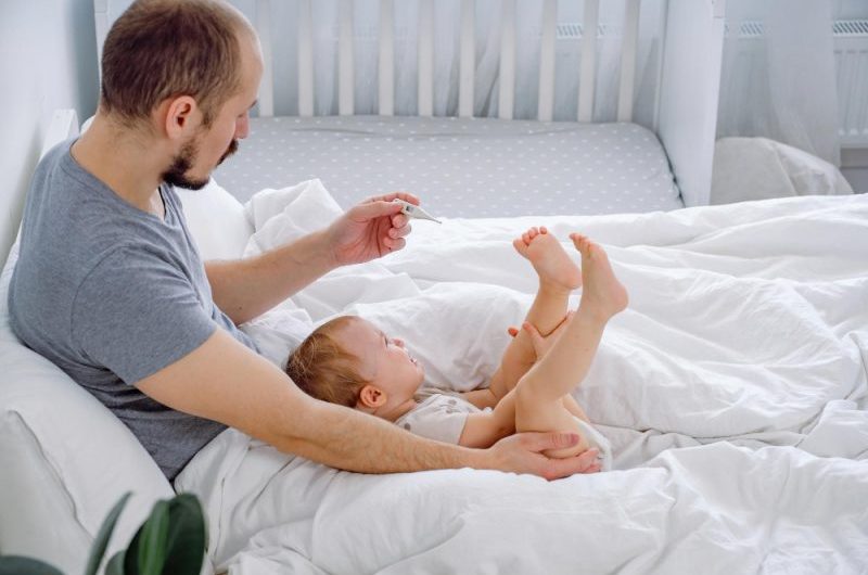 Gorączka u dziecka i niemowlaka – kiedy do szpitala?