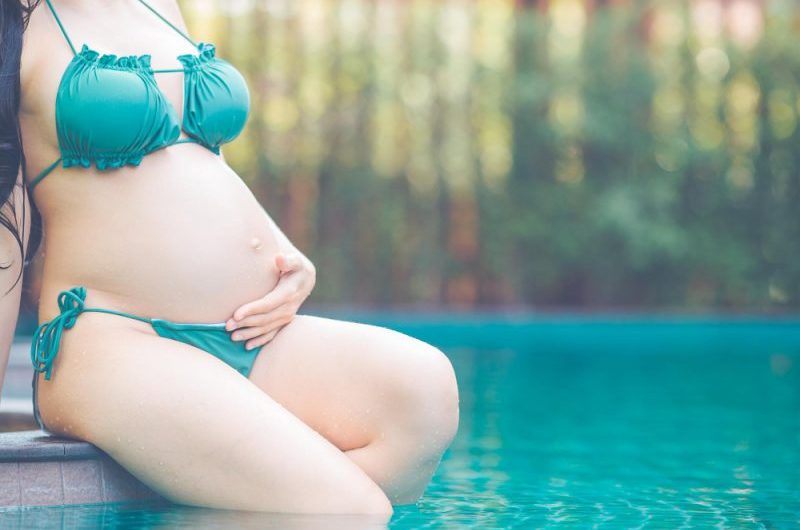 Basen, jacuzzi i sauna w ciąży – można korzystać czy nie?