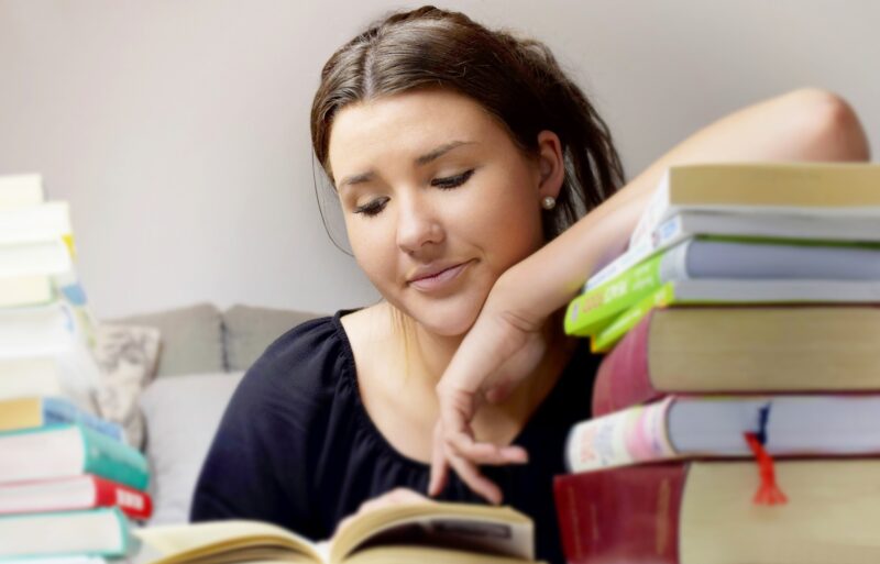Studia online – zdobądź wiedzę bez wychodzenia z domu